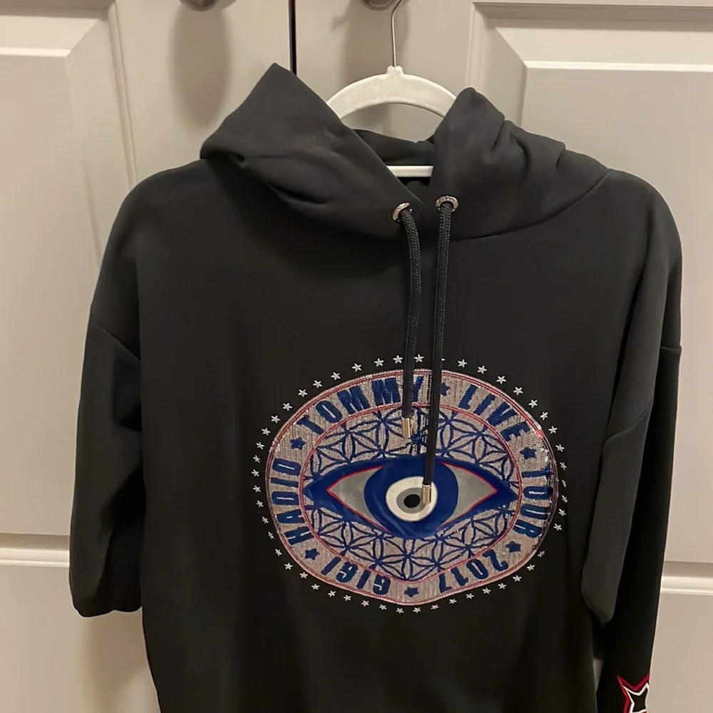NWOT Tommy Hilfiger Collaboration With Gigi Hadid Small Hoodie Dress. 🖤💕 - Picture 2 of 4